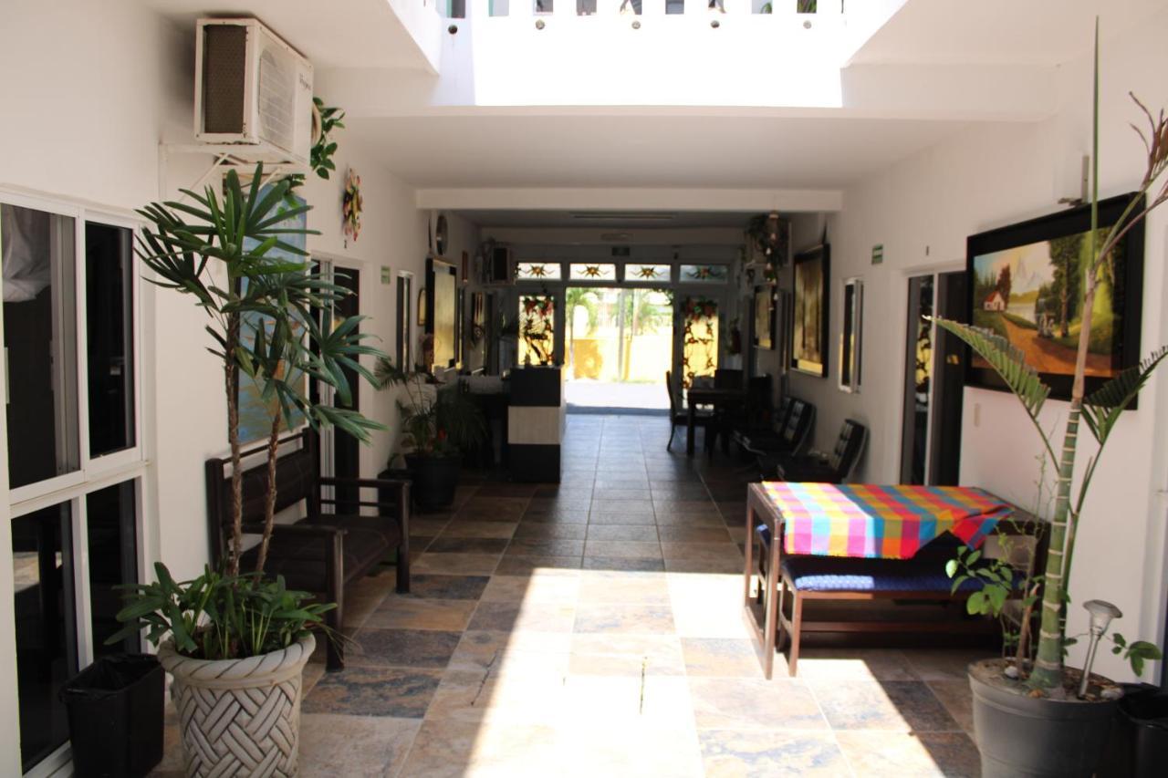 Hotel & Suites Vayor San Patricio - Melaque Extérieur photo