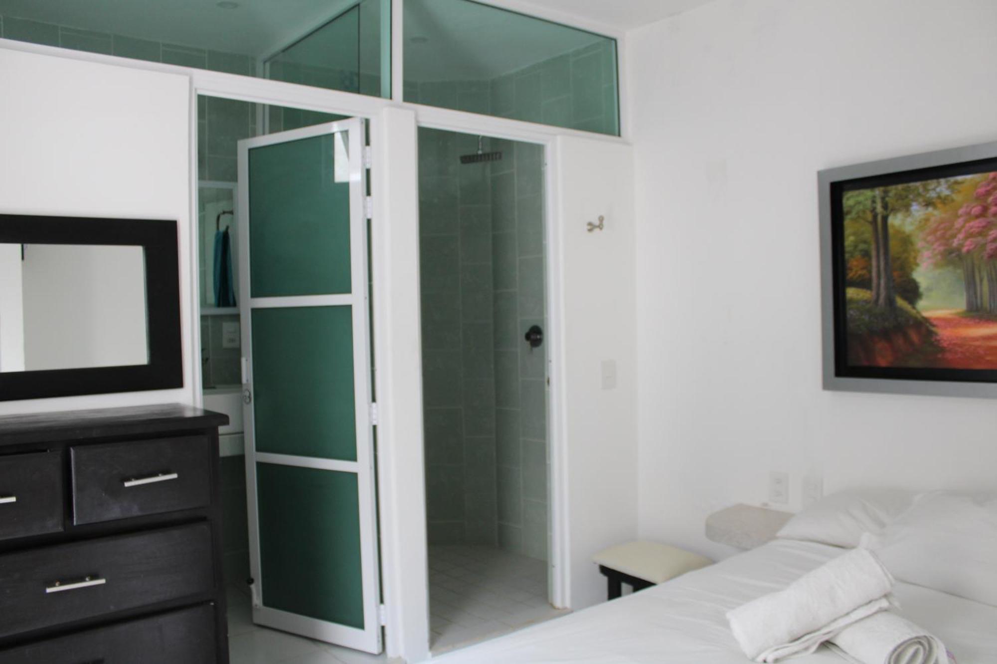 Hotel & Suites Vayor San Patricio - Melaque Chambre photo